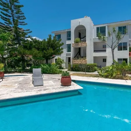 Zona Hotelera 3 Bedroom Lagoon Playa Linda